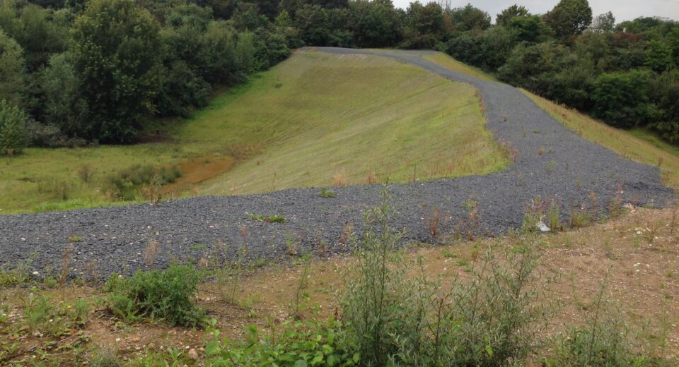 Regenrückhaltebecken