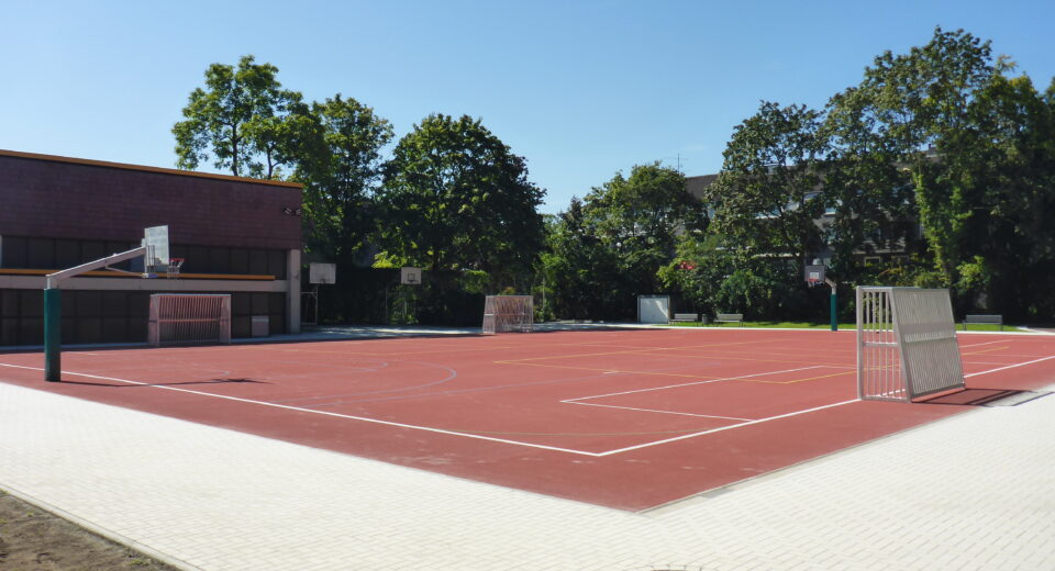 Mehrzweckspielfeld Schule Duisburg
