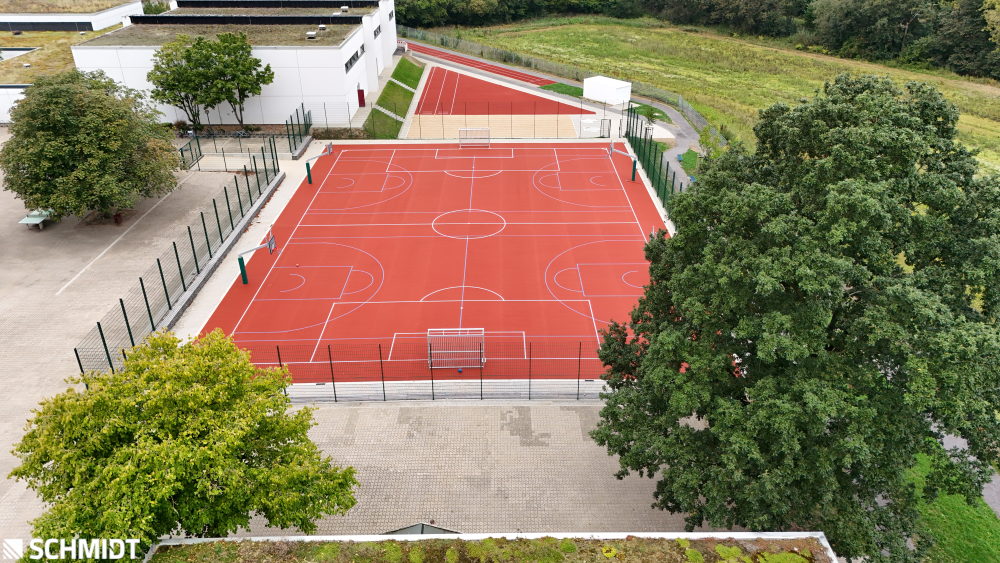 Multifunktionsspielfeld in Dormagen-Hackenbroich aus der Vogelperspektive