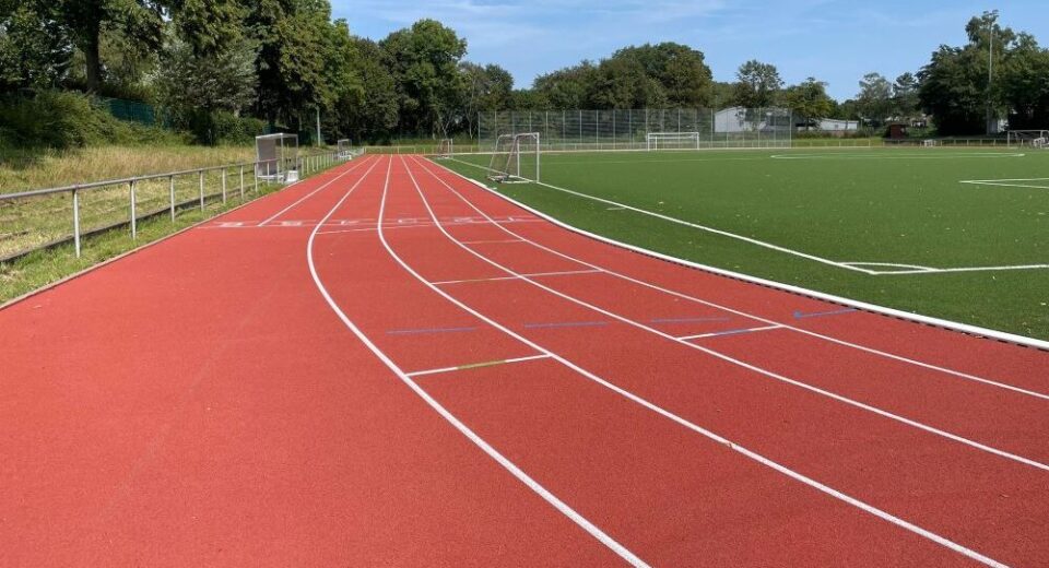 Laufbahnen des Sportplatzes Lünen